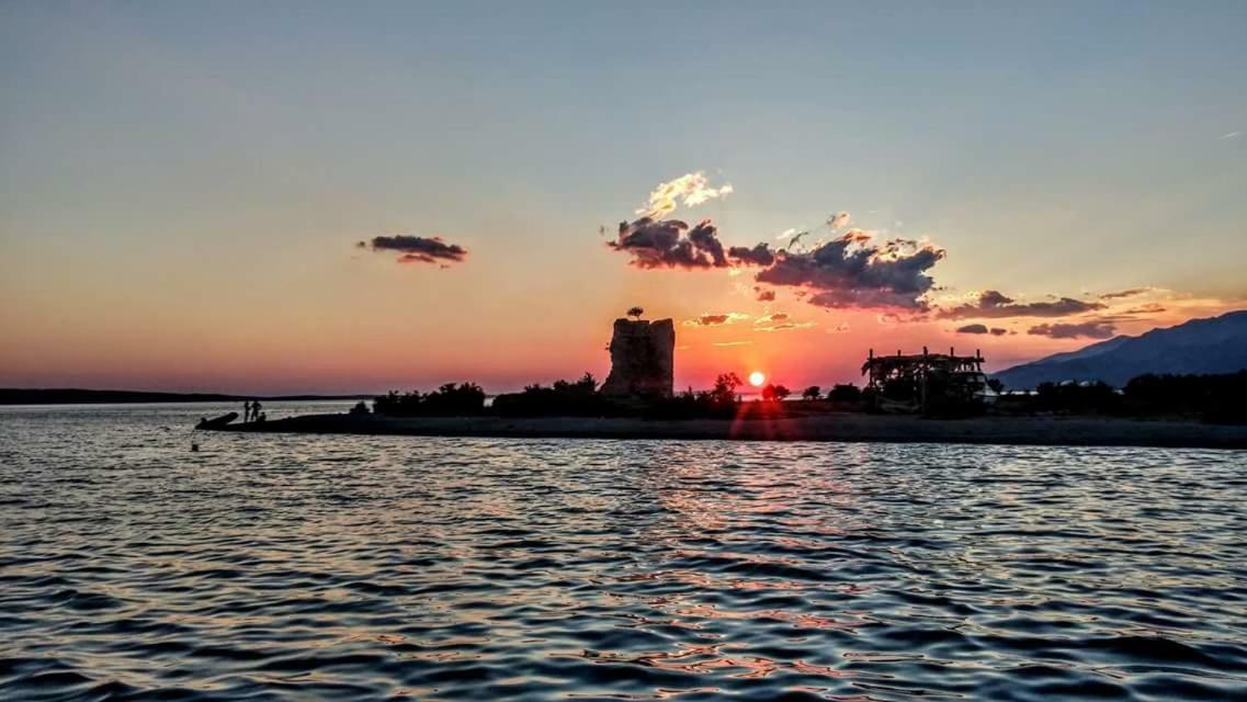 Apartmani Korina Starigrad Paklenica Exterior foto