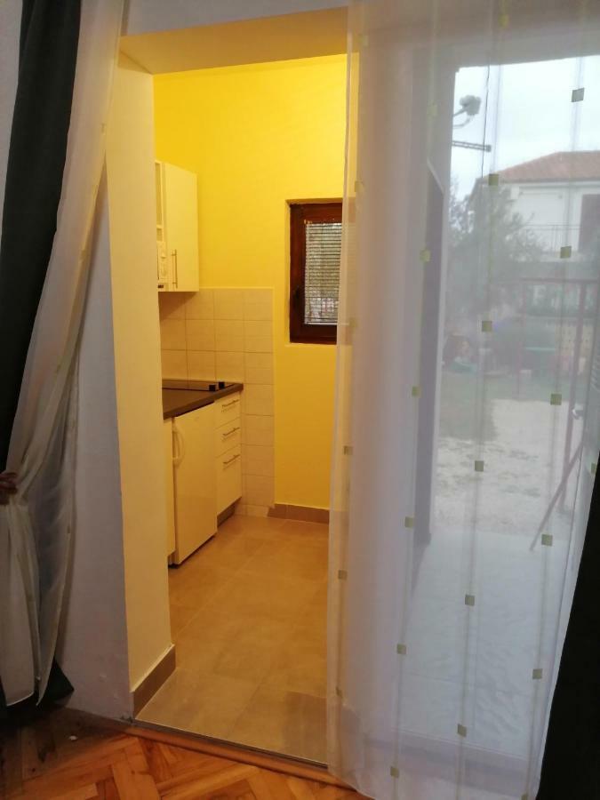 Apartmani Korina Starigrad Paklenica Exterior foto