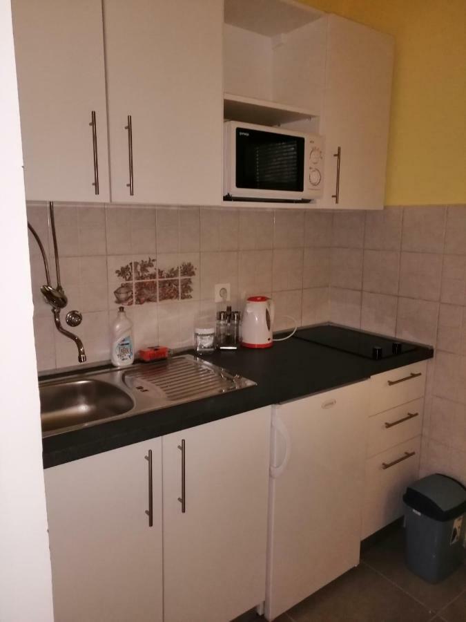 Apartmani Korina Starigrad Paklenica Exterior foto